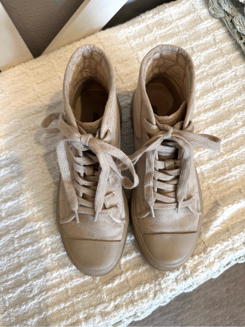 Soda Beige High-Top Women’s Sneakers/boots …